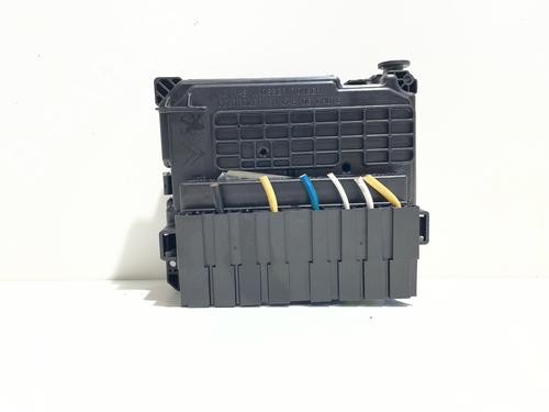 Used Fuse box Fuse box CITROËN C3 II (SC_) 1.4 HDi 70 (SC8HZC, SC8HR0, SC8HP4) (68 hp) 40203264 40203264