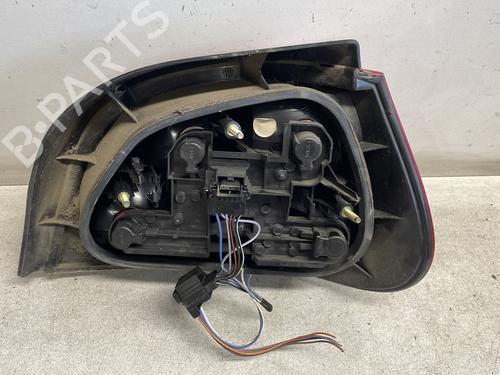 Used Left taillight Left taillight RENAULT MEGANE I (BA0/1_) 1.6 16V (BA04, BA0B, BA11, BA1J, BA16, BA19, BA1K, BA1V,... (107 hp) 27527922 27527922