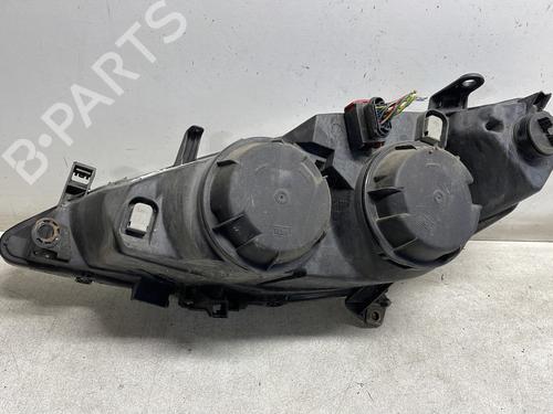 Right headlight PEUGEOT 307 (3A/C) 2.0 HDi 110 | BP27562461C29 