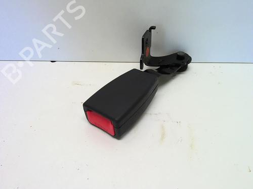 Used Seat buckle RENAULT KOLEOS I (HY_) 2.0 dCi 4x4 (HY0K) (150 hp) 18221541