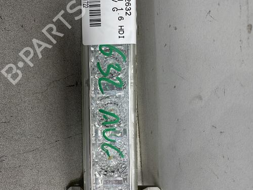 Used Left daytime light PEUGEOT 308 II (LB_, LP_, LW_, LH_, L3_) 1.6 HDi / BlueHDi 115 (115 hp) 26214189