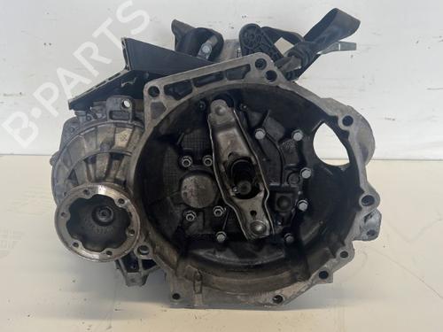 Used Gearbox VW TOURAN (1T3) 1.6 TDI (105 hp) 19026962