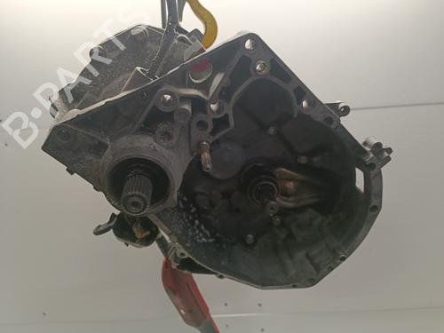 Used Gearbox Gearbox RENAULT SUPER 5 (B/C40_) 1.4 Cat (B/C/407) (58 hp) 32187453 32187453