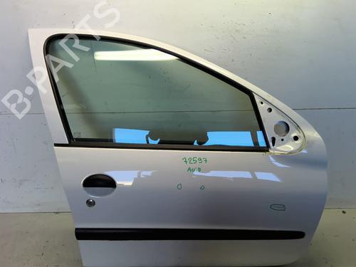 Used Right front door PEUGEOT 206+ (2L_, 2M_) 1.1 (60 hp) 25475632