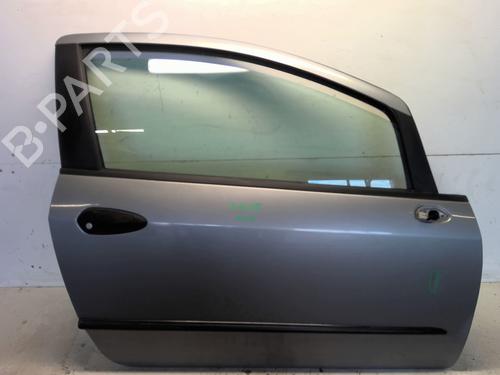 Used Right front door FIAT GRANDE PUNTO (199_) 1.2 (65 hp) 25844621
