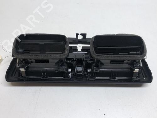Used Air vent Air vent BMW 1 (F21) 116 d (116 hp) 18210363 18210363