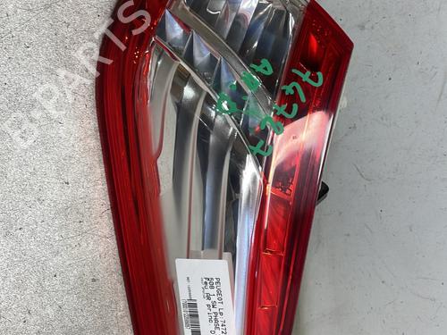 Used Right taillight Right taillight PEUGEOT 508 SW I (8E_) 2.0 BlueHDi 180 (180 hp) 33046911 33046911