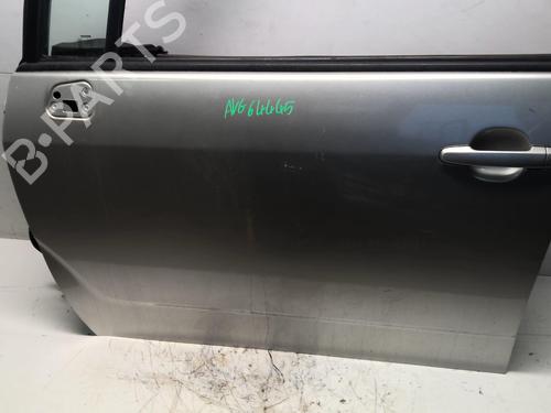 Used Left front door TOYOTA COROLLA Verso (ZER_, ZZE12_, R1_) 2.2 D-4D (AUR10_, AUR10R) (136 hp) 18208339
