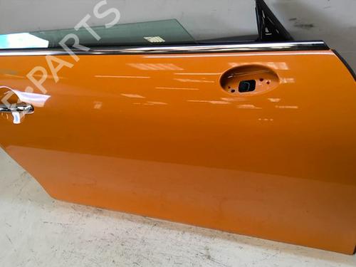 Used Right front door Right front door 38081398 38081398