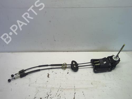 Used Gear lever Gear lever PEUGEOT 208 I (CA_, CC_) 1.2 VTI 82 (82 hp) 18229948 18229948