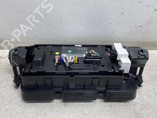 Used Display monitor Display monitor RENAULT MEGANE III Hatchback (BZ0/1_, B3_) 1.2 TCe (BZ2B, BZ11) (116 hp) 27320067 27320067