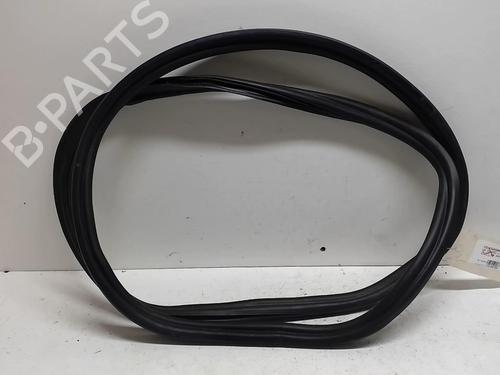 Used Rubber door seal VW UP! (121, 122, BL1, BL2, BL3, 123) 1.0 (60 hp) 18225230