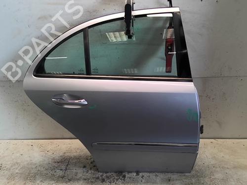 Used Right rear door MERCEDES-BENZ E-CLASS (W211) E 270 CDI (211.016) (177 hp) 32061908