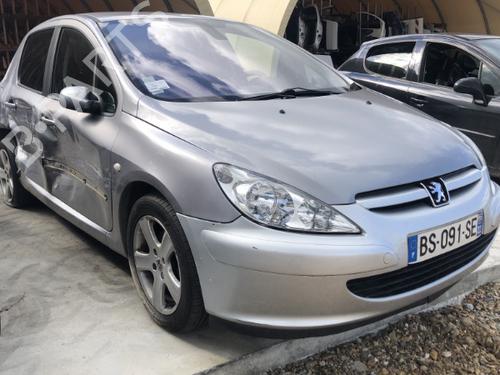 Right headlight PEUGEOT 307 (3A/C) 2.0 HDi 110 | BP21899708C29 
