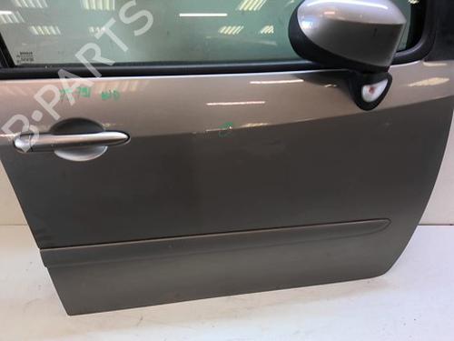 Used Right front door Right front door 39426162 39426162