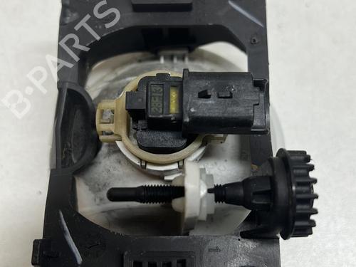 Used Right front fog light Right front fog light PEUGEOT 5008 (0U_, 0E_) 1.6 HDi (112 hp) 18226356 18226356