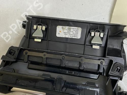 Used Air vent Air vent 18223838 18223838
