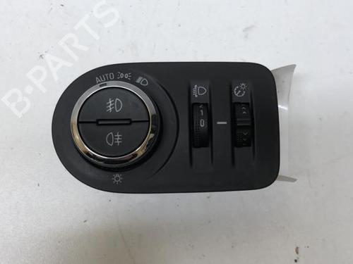 Used Headlight switch Headlight switch OPEL ASTRA K (B16) 1.6 CDTi (68) (110 hp) 18214743 18214743