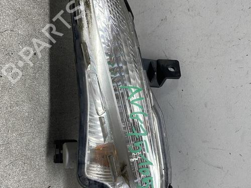 Used Left front indicator Left front indicator PEUGEOT 308 SW II (LC_, LJ_, LR_, LX_, L4_) 1.6 BlueHDi 100 (99 hp) 33680880 33680880