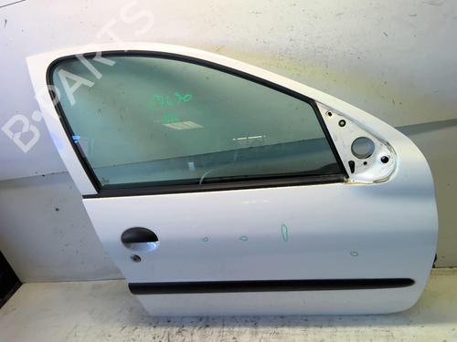 Right front door PEUGEOT 206+ (2L_, 2M_) 1.4 i (2LKFWA, 2MKFWA) | BP18207814C3