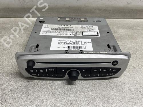 Used Radio RENAULT MEGANE III Grandtour (KZ0/1) 1.5 dCi (KZ09, KZ0D, KZ1G, KZ29, KZ14, KZ1W, KZ10, KZ1F,... (110 hp) 30886591