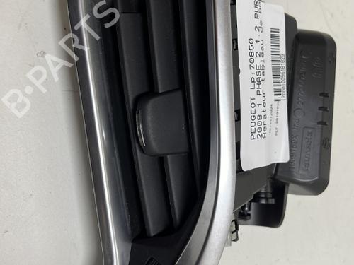 Used Air vent Air vent PEUGEOT 2008 I (CU_) 1.2 THP 110 / PureTech 110 (110 hp) 21488955 21488955