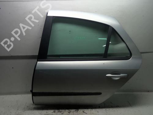 Used Left rear door Left rear door 18227718 18227718