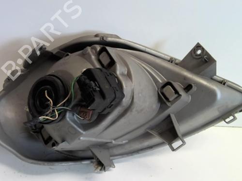 Used Left headlight RENAULT TRAFIC II Bus (JL) 1.9 dCI 100 (JL0C) (101 hp) 18227642
