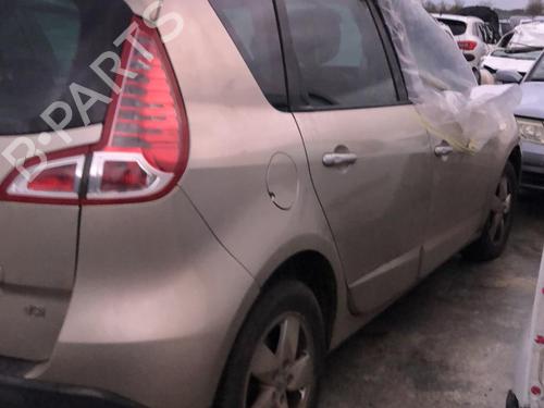 Left front fenders RENAULT SCÉNIC III (JZ0/1_) 1.5 dCi | BP18216715C41 
