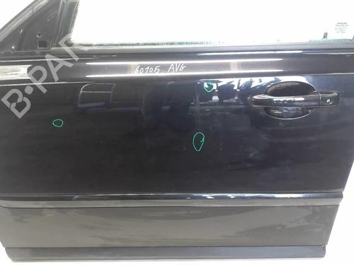 Used Left front door VOLVO V50 (545) 2.0 D (136 hp) 18221487