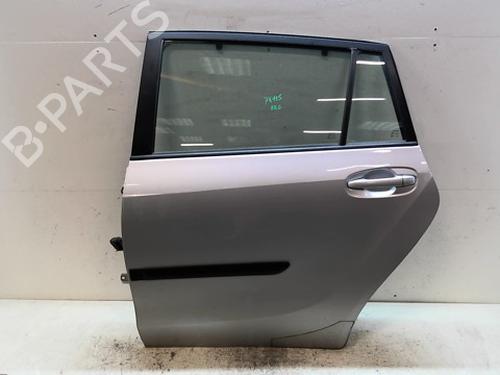 Used Left rear door Left rear door 37022805 37022805