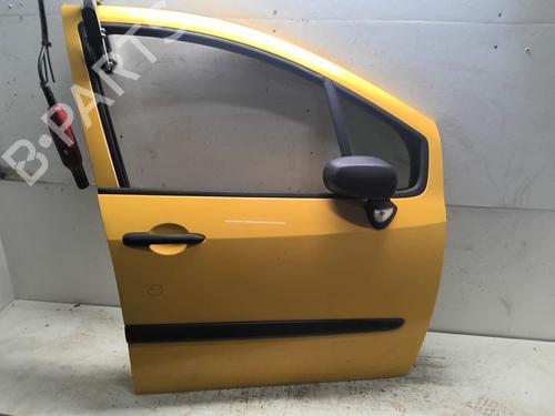 Used Right front door RENAULT MODUS / GRAND MODUS (F/JP0_) 1.5 dCi (FP0D, JP0D) (82 hp) 31035982