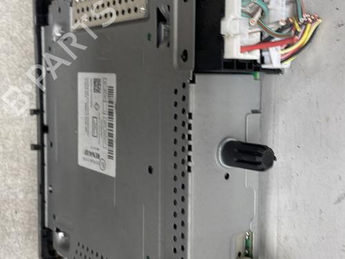 Used Radio Radio RENAULT MEGANE III Grandtour (KZ0/1) 1.5 dCi (KZ09, KZ0D, KZ1G, KZ29, KZ14, KZ1W, KZ10, KZ1F,... (110 hp) 33123860 33123860