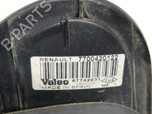 Used Left taillight RENAULT LAGUNA I (B56_, 556_) 1.6 16V (B568, B561) (107 hp) 18231455