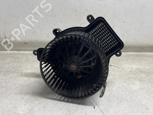 Used Heater blower motor PEUGEOT 5008 (0U_, 0E_) 1.6 HDi (110 hp) 31975065