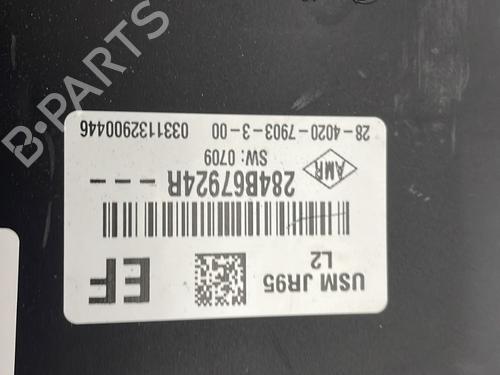 Used Fuse box Fuse box 30750900 30750900