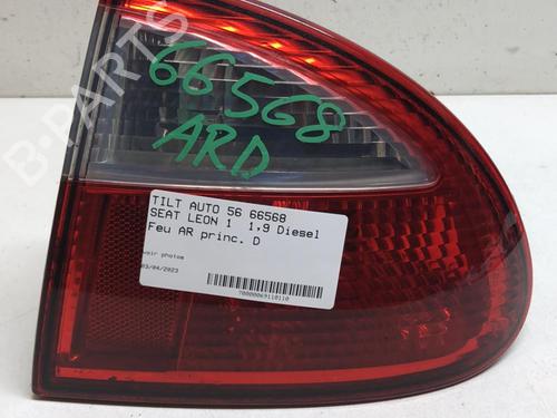 Højre baglygte SEAT LEON (1M1) 1.9 TDI (150 hp) 18226781