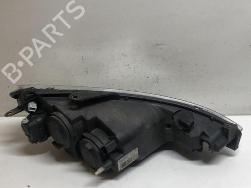 Koplamp links PEUGEOT 206 Hatchback (2A/C) 1.4 i (75 hp) 18226571
