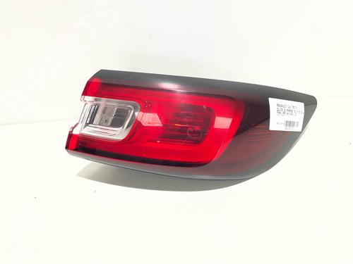 Used Right taillight Right taillight 37496284 37496284