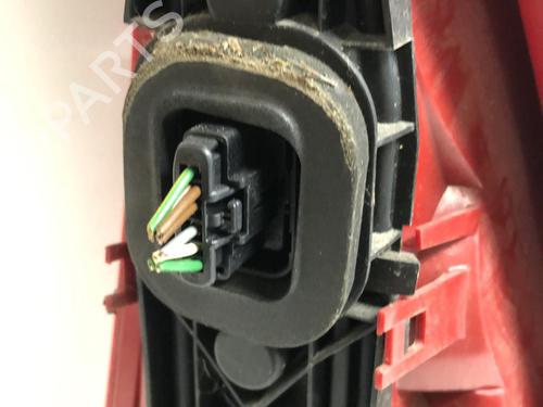 Used Right taillight Right taillight 18217561 18217561
