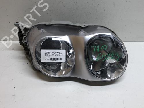 Right headlight HYUNDAI COUPE II (GK) 1.6 16V | BP18220213C29 