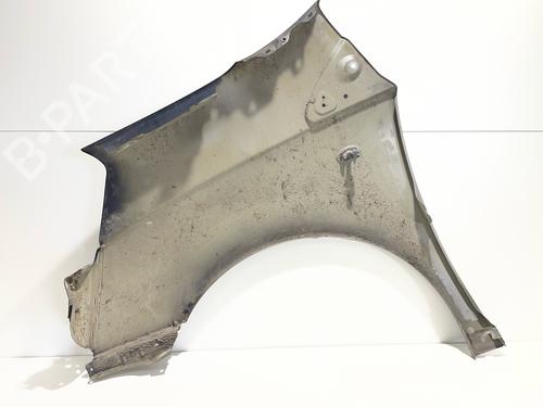 Used Right front fenders Right front fenders 37637457 37637457