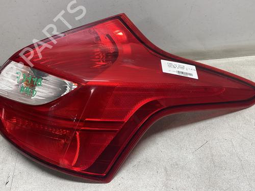 Used Right taillight FORD FOCUS III 1.6 TDCi (115 hp) 29604578