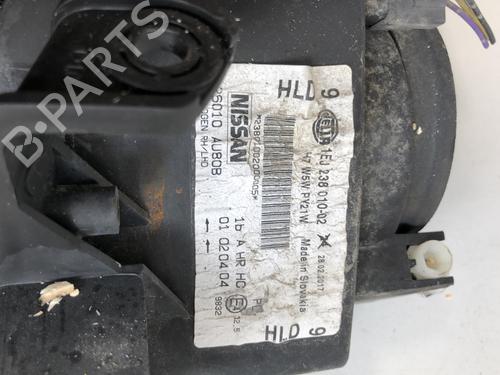 Used Right headlight NISSAN PRIMERA Estate (WP12) 1.9 dCi (120 hp) 30550972