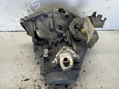 Gearkasse CITROËN C5 I (DC_) 2.2 HDi (DC4HXB, DC4HXE) | BP26905698M3 