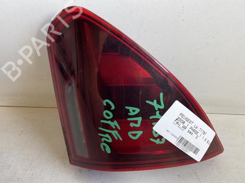 Used Right tailgate light Right tailgate light PEUGEOT 2008 I (CU_) 1.6 BlueHDi 100 (100 hp) 24057012 24057012