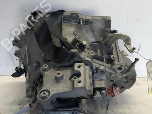 Used Gearbox Gearbox PEUGEOT 208 I (CA_, CC_) 1.6 HDi (92 hp) 18212799 18212799