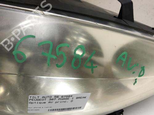 Used Right headlight Right headlight PEUGEOT 307 Break (3E) 2.0 (136 hp) 18207718 18207718