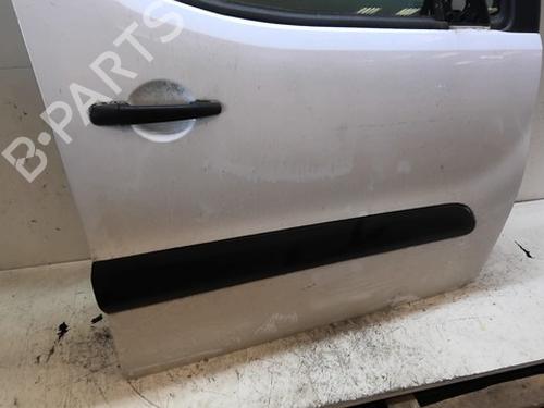 Used Right front door Right front door 37189698 37189698