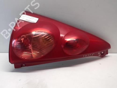 Left taillight PEUGEOT 107 (PM_, PN_) 1.0 | BP18225651C34